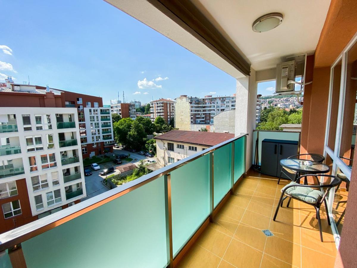 Happy Town Apartments Veliko Tárnovo Exterior foto